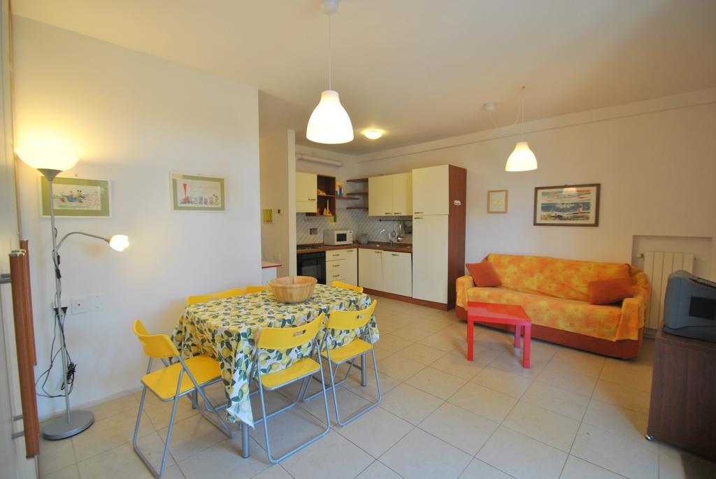 Villa Angolino Castiglioncello Zimmer foto