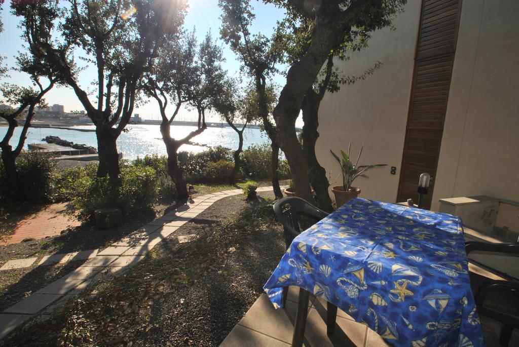 Villa Angolino Castiglioncello Exterior foto